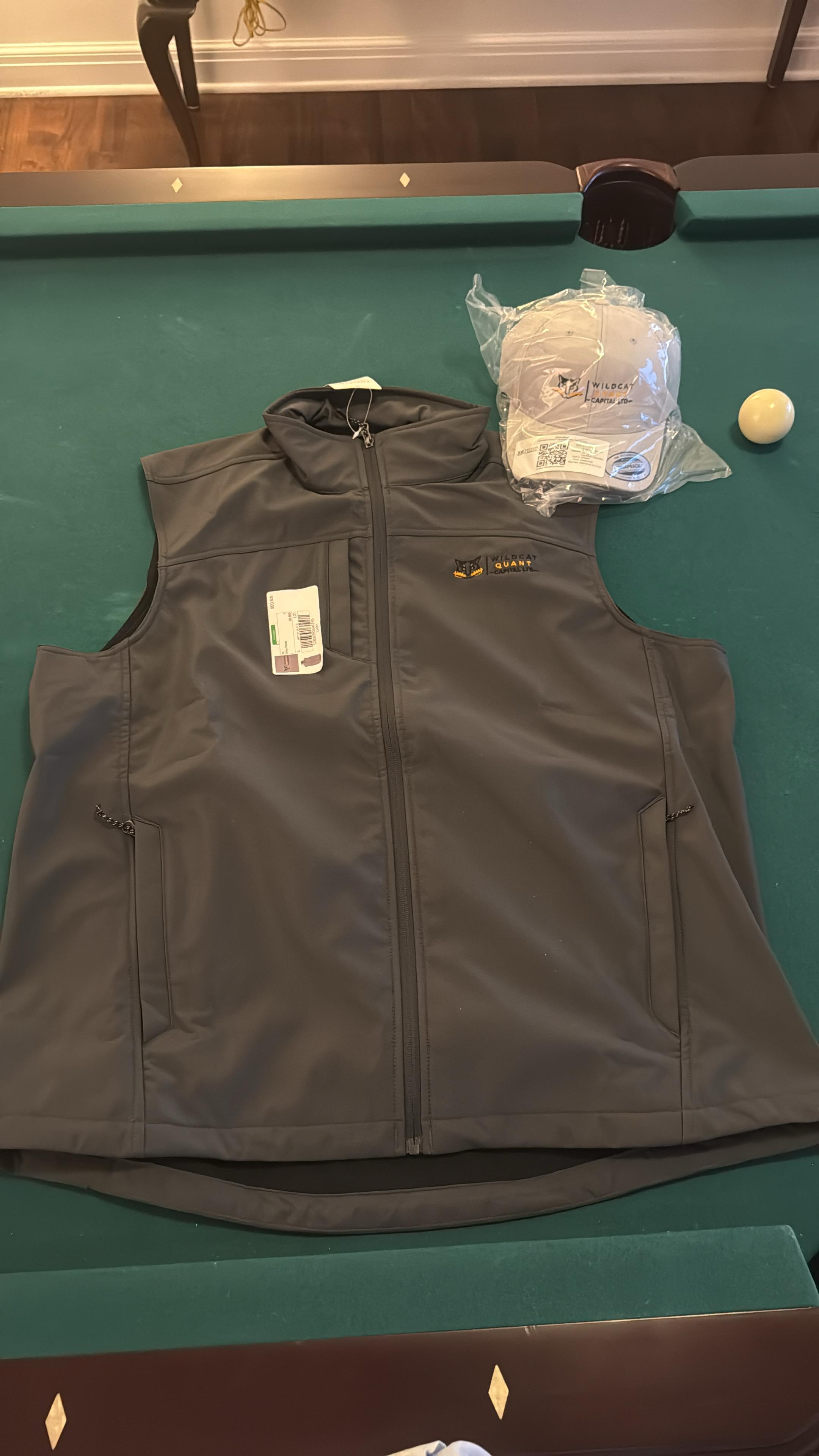 Wildcat Quant Capital Vest + Cap Combo
